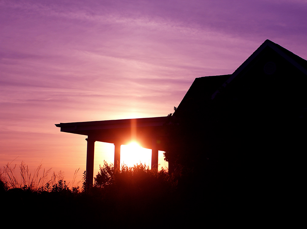 Twisted-Dune-Clubhouse-Evening